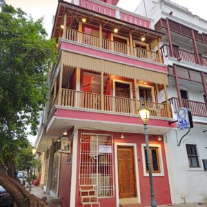 ⁠sea gadabout - Backpackers Budget stays